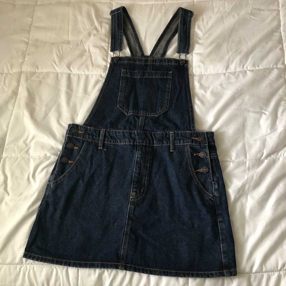 🌷MOVING SALE